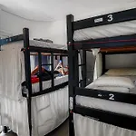 Oh! Madalena Hostel